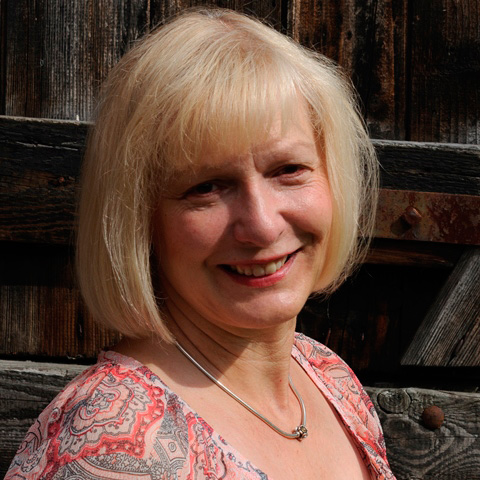  Gabriele Schmitz